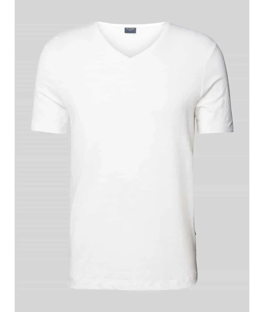 obrazek 1 T-shirt z dekoltem w serek