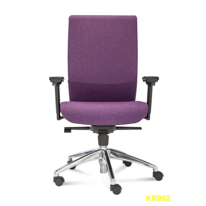 Zdjęcie Ergonomiczny fotel biurowy - skóra i eko skóra