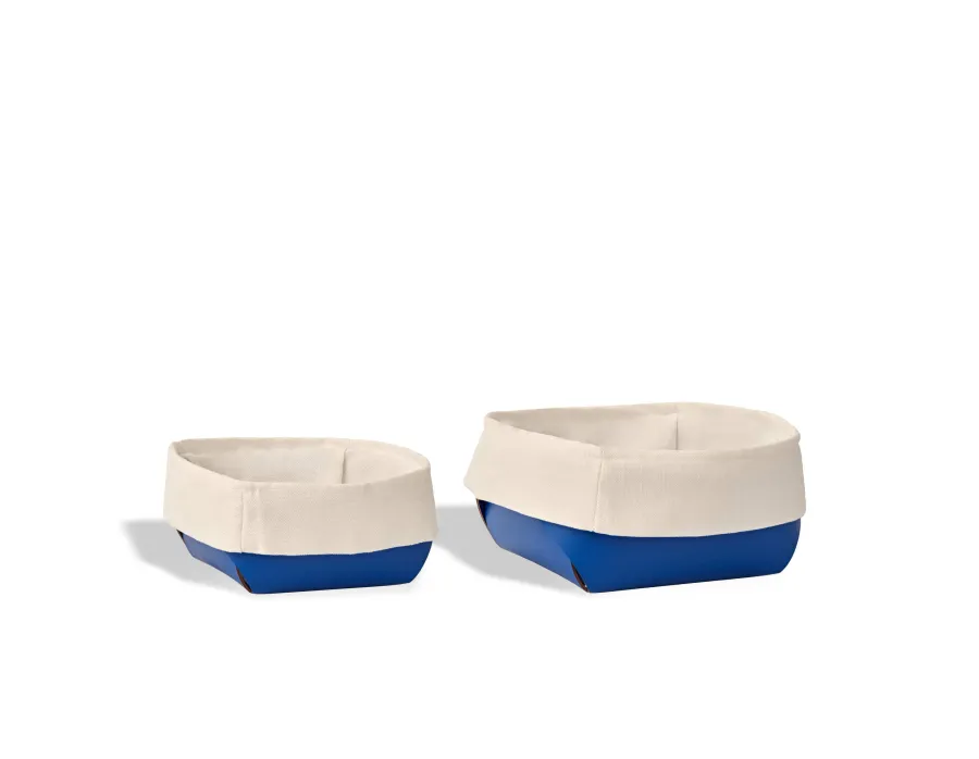 obrazek 3 Piękny koszyk na chleb Flora 20x20xH9 cm w wyjątkowym kolorze błękitu Majorelle