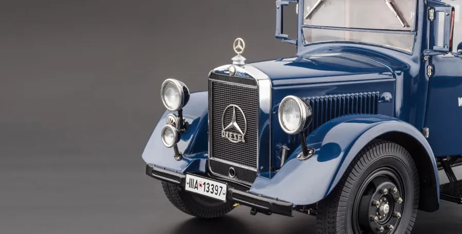 obrazek 7 Replika Mercedes-Benz Racing Car Transporter LO 2750, 1934-1938