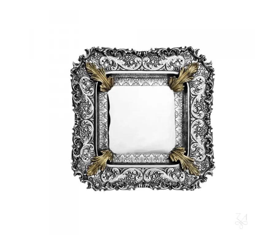 picture 3 Richly decorated silver wine bottle with tray - Zaramella Argenti