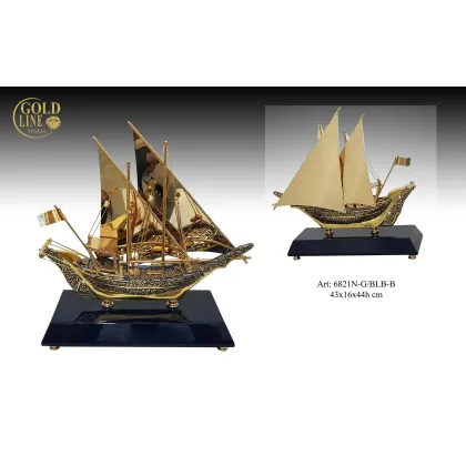 Zdjęcie Elegancka statuetka statku włoskiego producenta