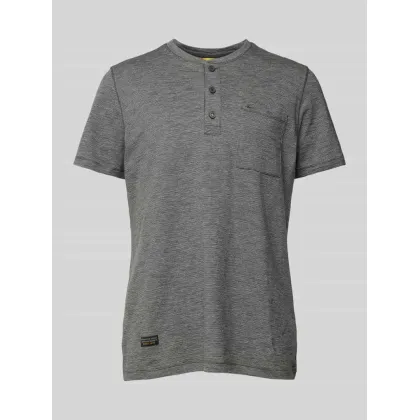 Zdjęcie T-shirt z kieszenią na piersi