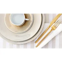 Picture Exclusive tableware porcelain 68 pieces. - Porcelain
