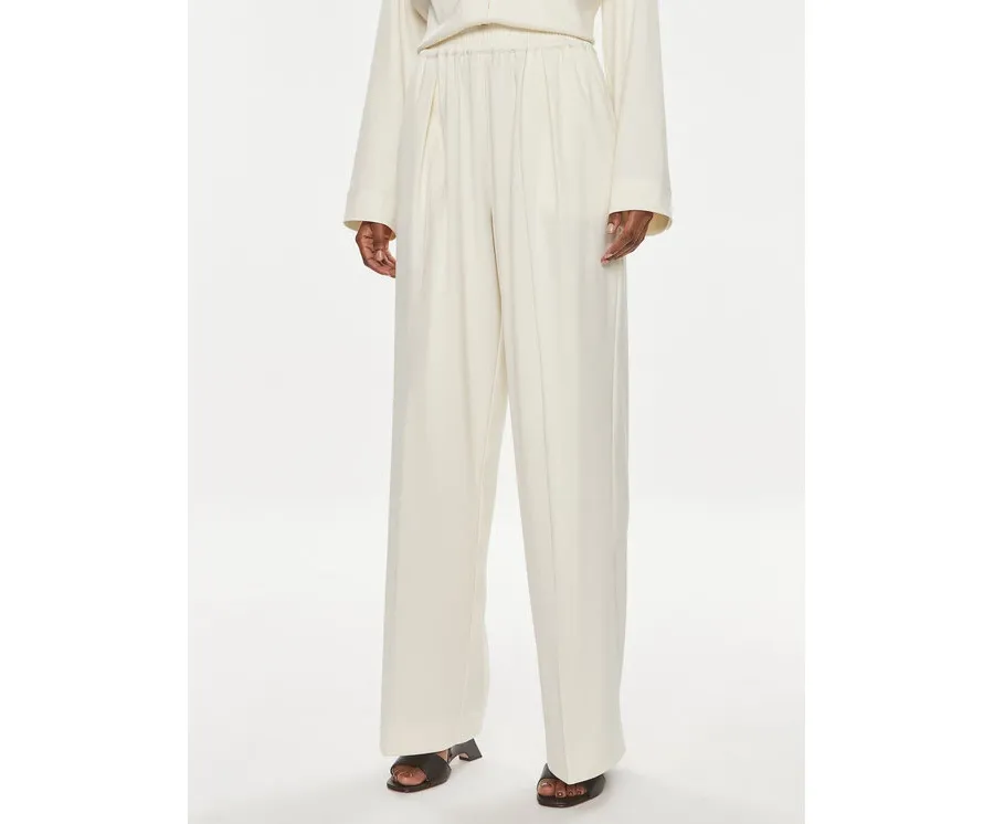 obrazek 1 Samsøe Samsøe Spodnie materiałowe Julia F23100048 Écru Relaxed Fit
