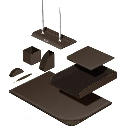 Zdjęcie Brązowy komplet ze skóry cielęcej na stół biurowy