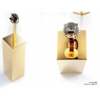 Picture Toilet brush with 24K gold base and micro-cast enameled brass panther - Il Paralume Marina