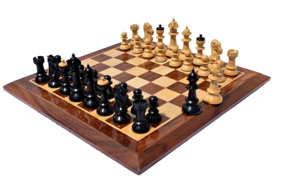 obrazek 1 Charakterystyczny komplet szachowy idealny na prezent - The Chess Empire