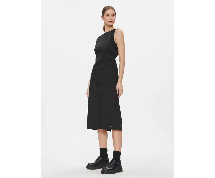 obrazek 1 Tommy Jeans Sukienka koktajlowa Tjw Open Back Cotton Midi Dress DW0DW17431 Czarny Slim Fit