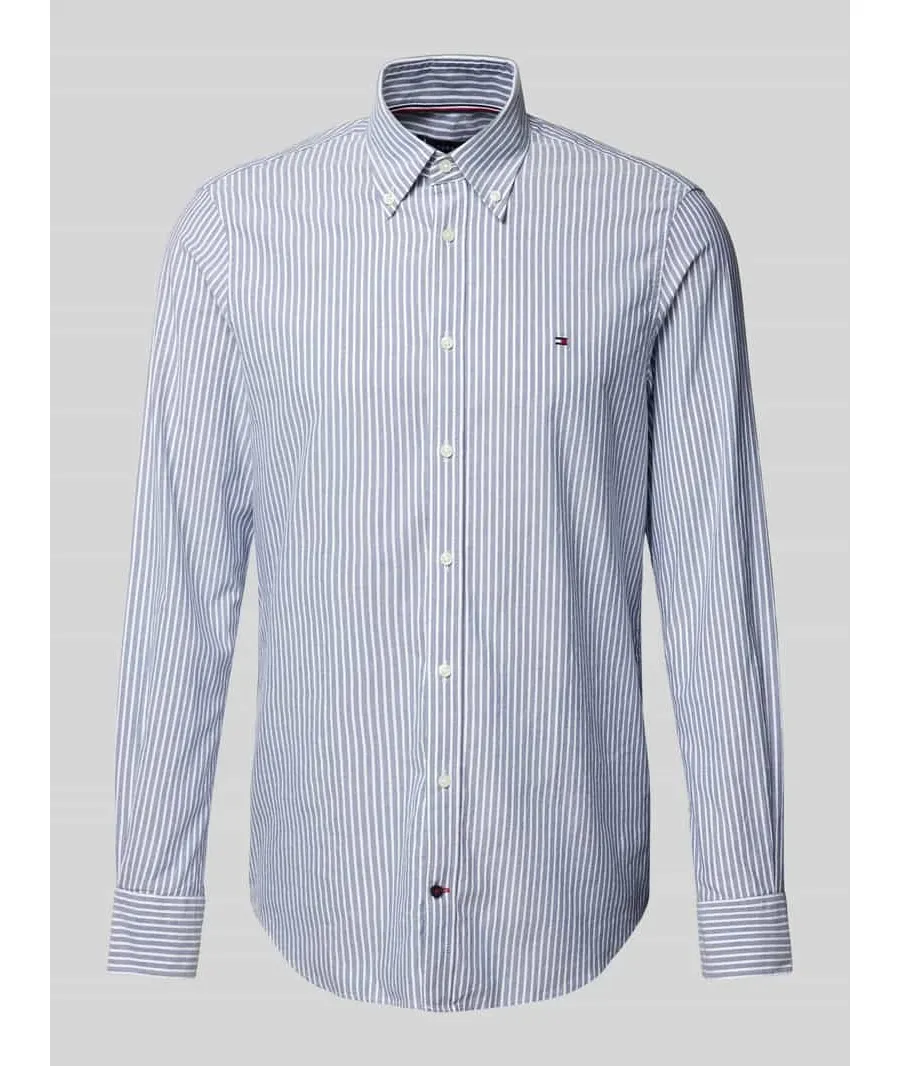 obrazek 1 Koszula biznesowa o kroju slim fit z kołnierzykiem typu button down model ‘ROYAL’