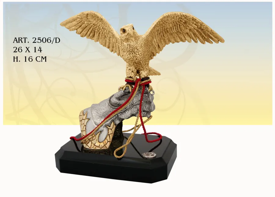 obrazek 1 Stylowa figura orła idealna na prezent