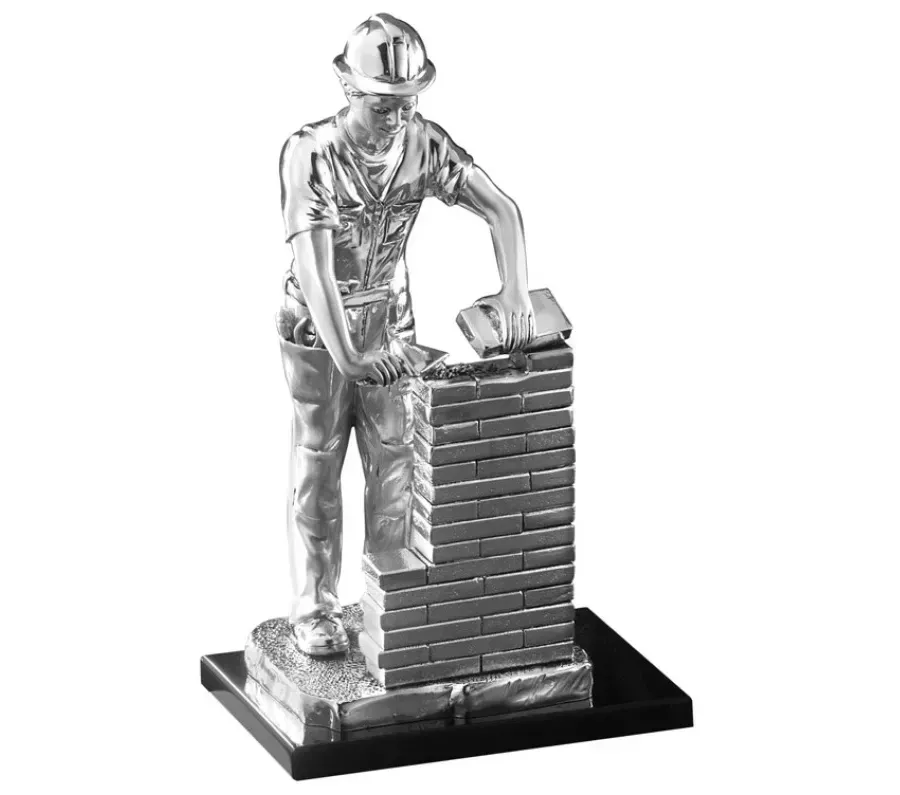 Figura pracującego murarza