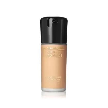 Zdjęcie MAC Studio Radiance Serum Powered Foundation Podkład w płynie 30 ml NC35