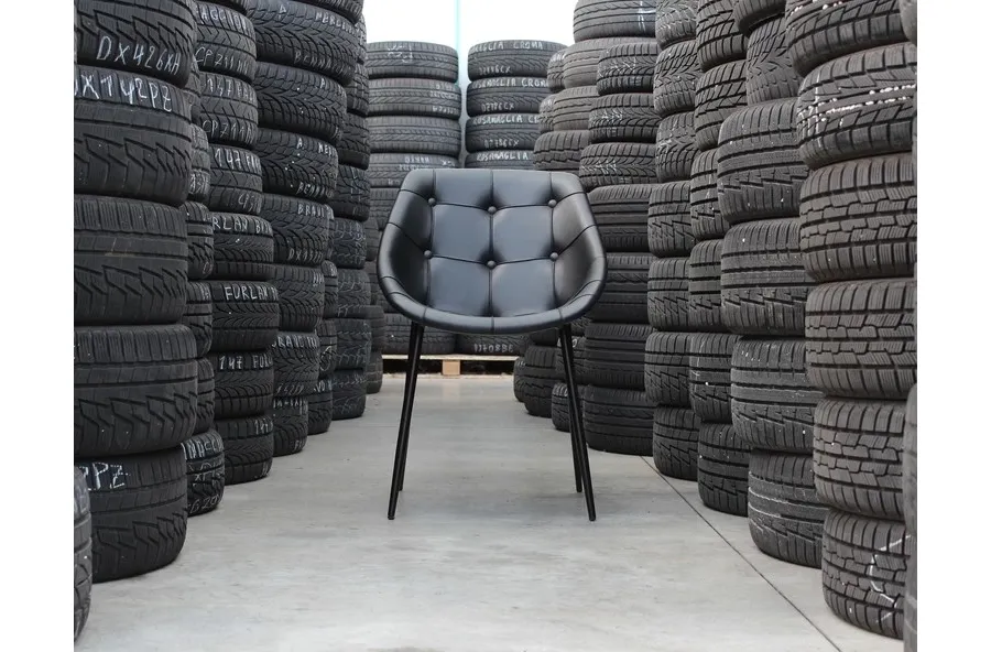 picture 2 Tasteful chair for a luxurious apartment