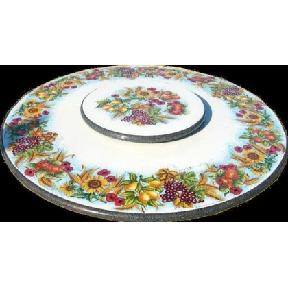 Zdjęcie Blat ogrodowy z obrotowym środkiem wykonany z lawy z motywem owoców i kwiatów - Ceramiche Valchida