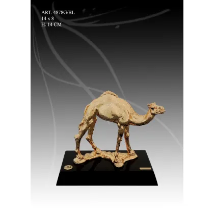 Zdjęcie Luksusowa figura złotego wielbłąda