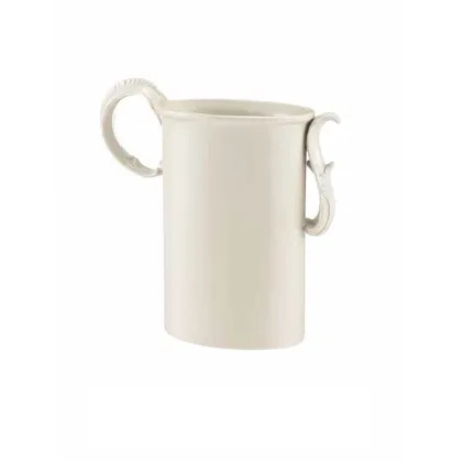 Picture A luxurious artistic vase for an apartment