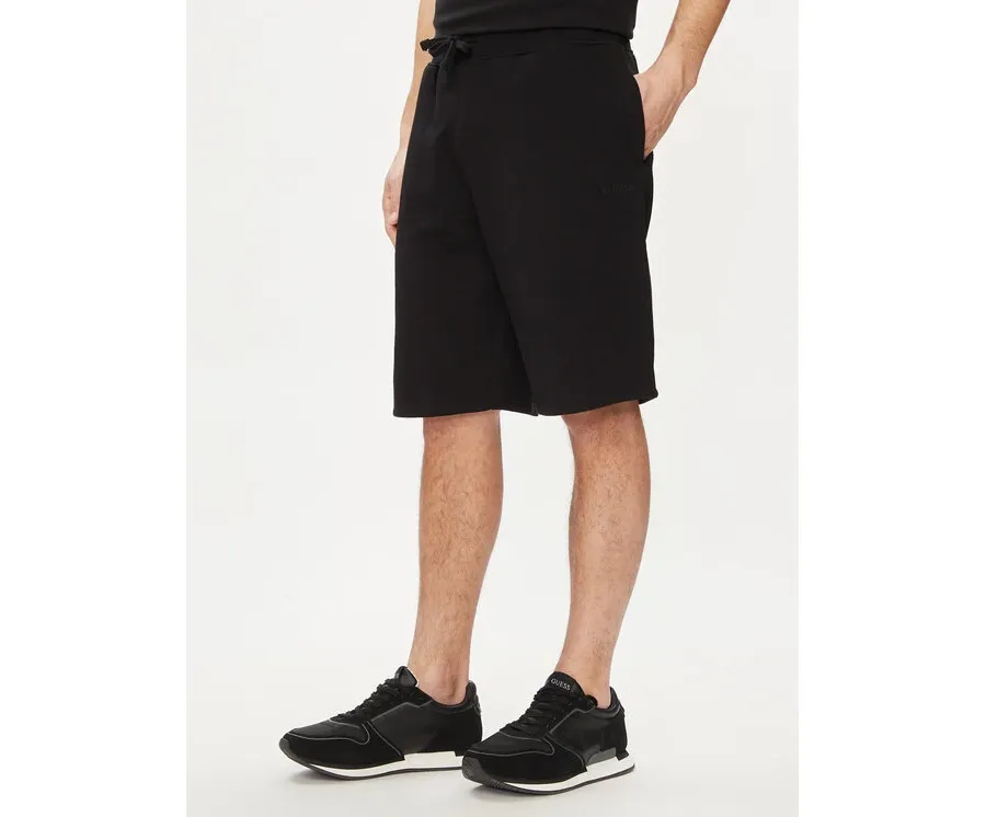 obrazek 1 Guess Szorty materiałowe Clovis M4GD10 KBK32 Czarny Loose Fit