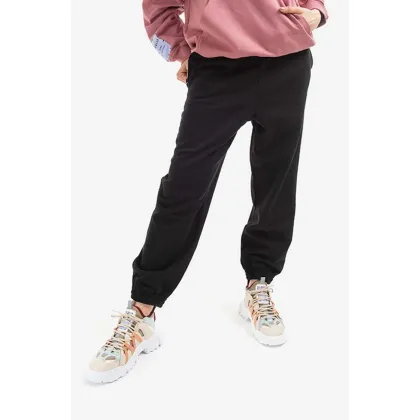 Zdjęcie MCQ spodnie dresowe bawełniane Handsy kolor czarny z aplikacją 624628RSJ741000-BLACK