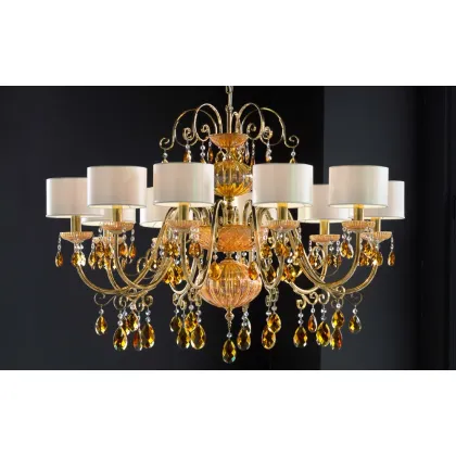 Picture A dazzling antique gold chandelier - Antika