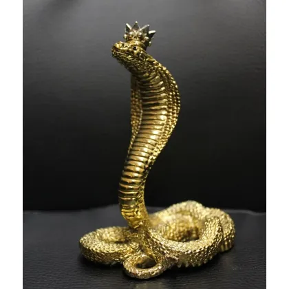 Picture Cobra figurine