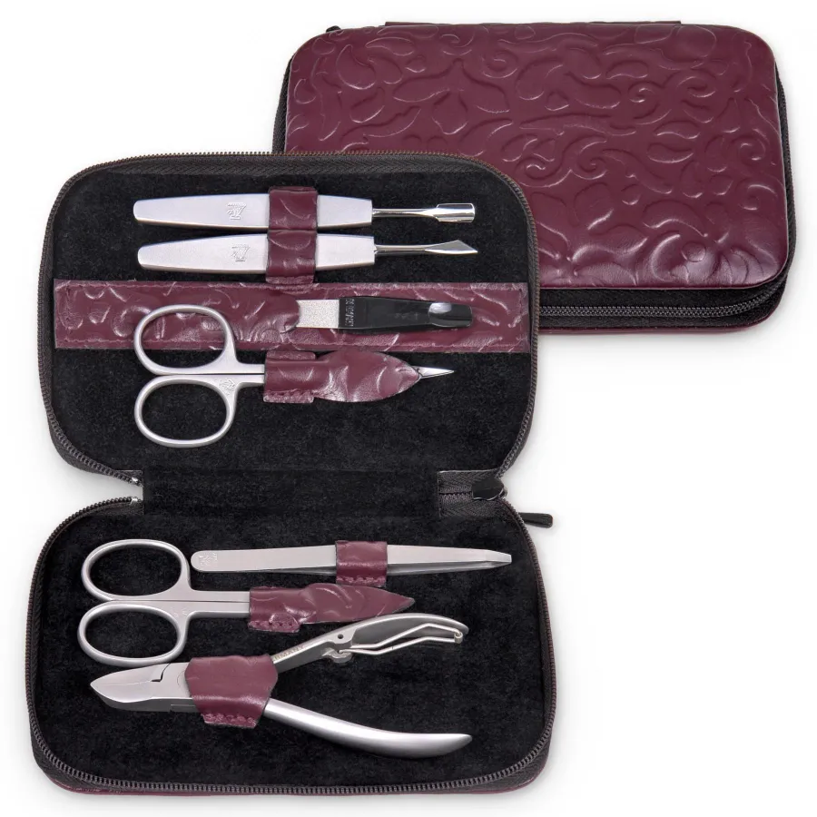 obrazek 4 Zestaw akcesoriów do manicure i pedicure w bordowym etui
