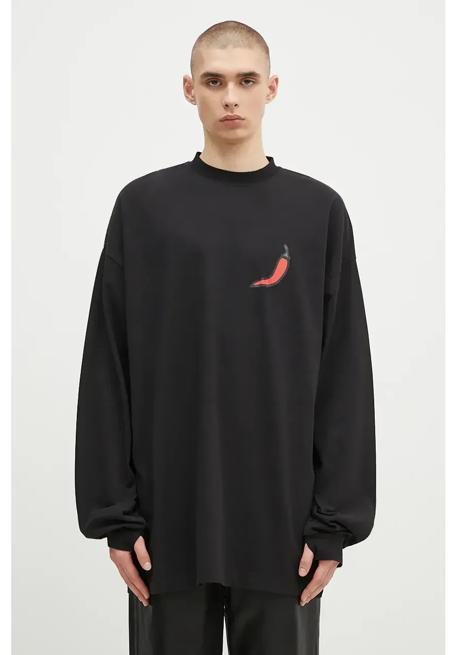 obrazek 1 032C longsleeve bawełniany ''Office Fruit'' Oversized Longsleeve kolor czarny z nadrukiem F24-URC-0271-050