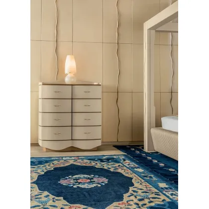 Zdjęcie Wyjątkowa komoda wykonana z drewna w całości tapicerowana skórą – Mascheroni