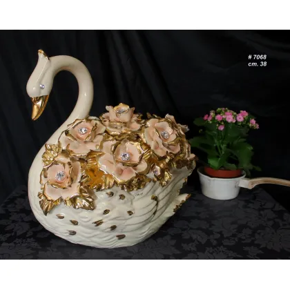 Picture Decorative ceramic swan