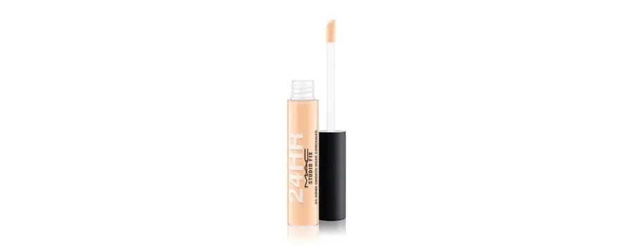 obrazek 1 MAC Studio Fix 24H Smooth Wear Korektor 7 ml Nr. Nc 30