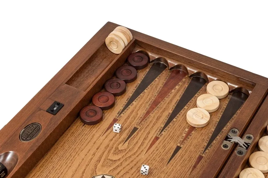 obrazek 8 Unikatowy komplet do gry w Backgammon - Helena Woodart