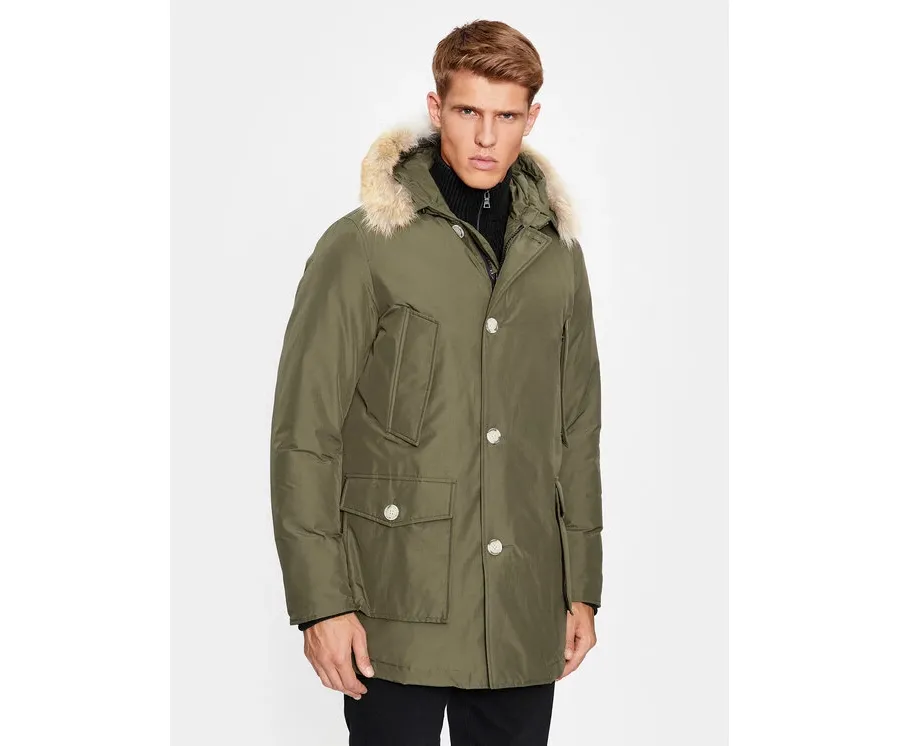 obrazek 1 Woolrich Kurtka puchowa Arctic CFWOOU0482MRUT0001 Zielony Regular Fit