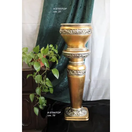 Picture Italian column with a flowerpot for interior decoration