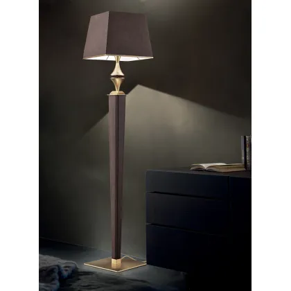 Zdjęcie Ekskluzywna lampa stojąca do luksusowych pomieszczeń