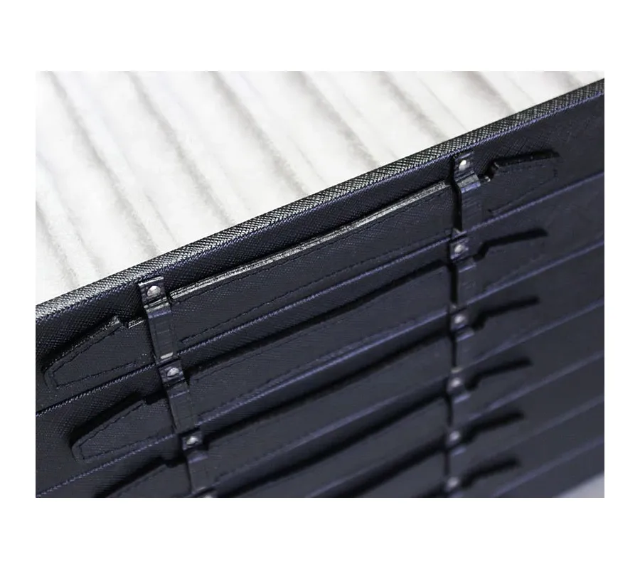 picture 4 A solid suitcase for 91 fountain pens! - Absolute Breton