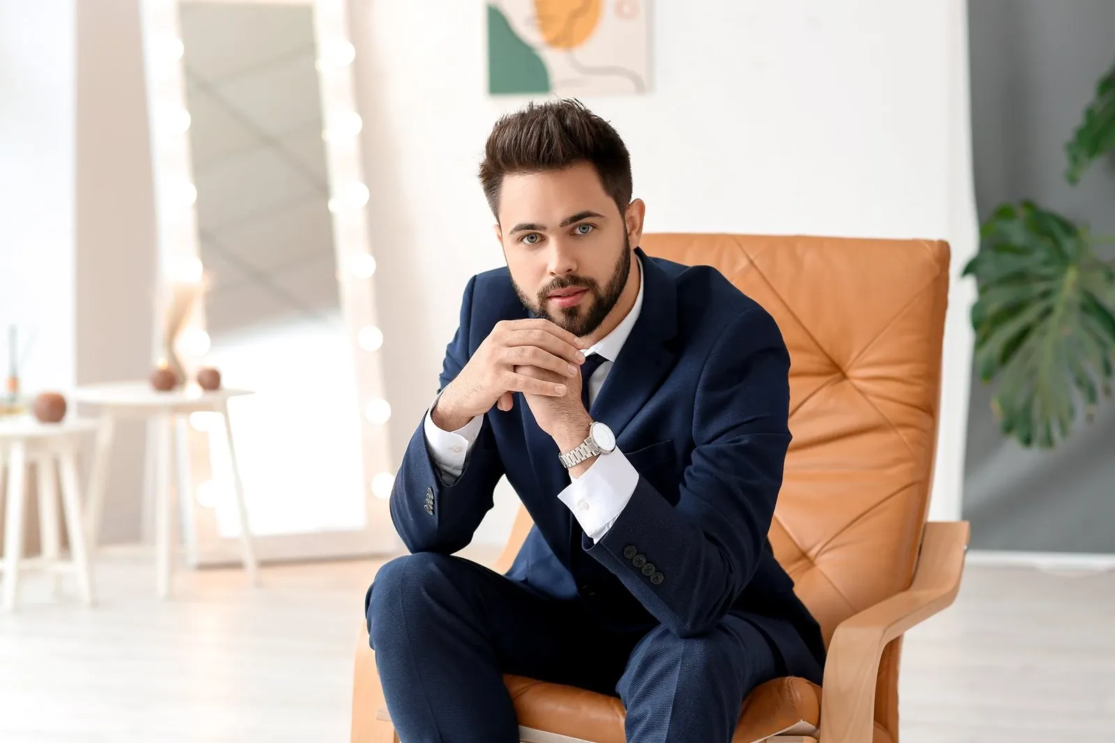 Męska biżuteria w biznesie – styl, elegancja i praktyczne porady