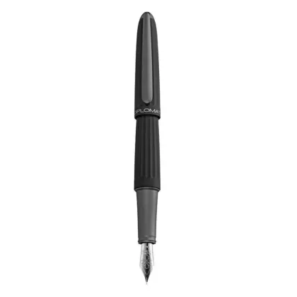 Picture DIPLOMAT Aero black fountain pen - four types of nibs