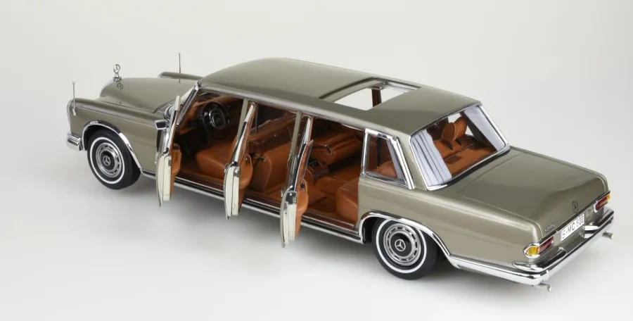 obrazek 2 Auto Mercedes-Benz 600 Pullman Limuzyna z szyberdachem, 1963-1981