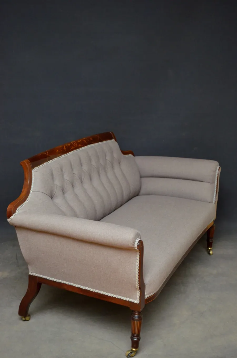 obrazek 3 Mahoniowa, późnowiktoriańska sofa - antyk z 1890 roku po renowacji