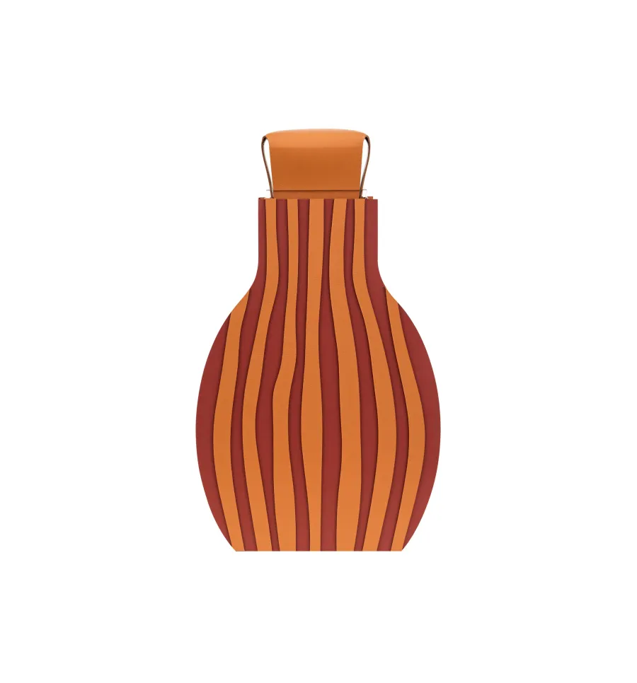 obrazek 1 Wyjątkowy wazon Otto 9x24xH44 cm ze skóry w kolorze koniakowym i bordowym w pionowe pasy