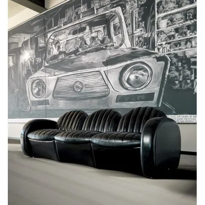 Zdjęcie Ponadczasowa sofa o wyjątkowym designie – Mascheroni