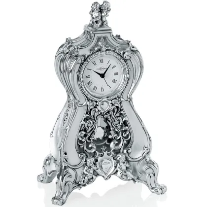 Picture An Italian watch for a beautiful office