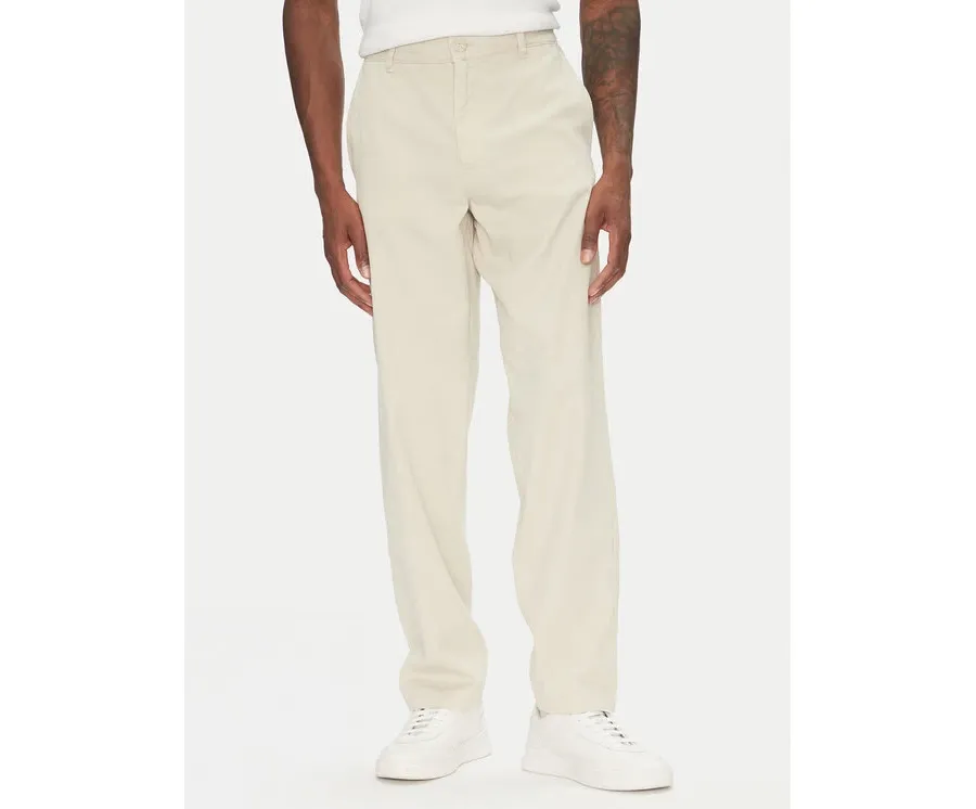 obrazek 1 Lindbergh Spodnie materiałowe 30-008031 Beżowy Relaxed Fit