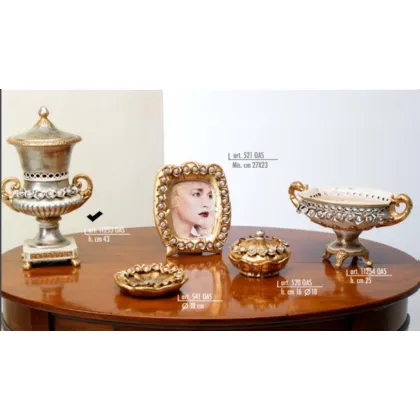 Picture Openwork vase with handles and lid with Swarovski roses - Valle d'oro Patchi