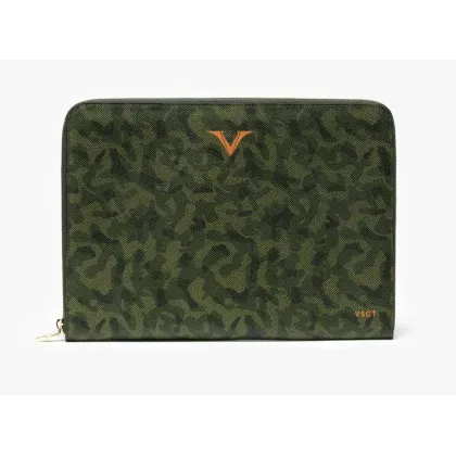 Zdjęcie Stylowe etui na laptopa od włoskiej marki