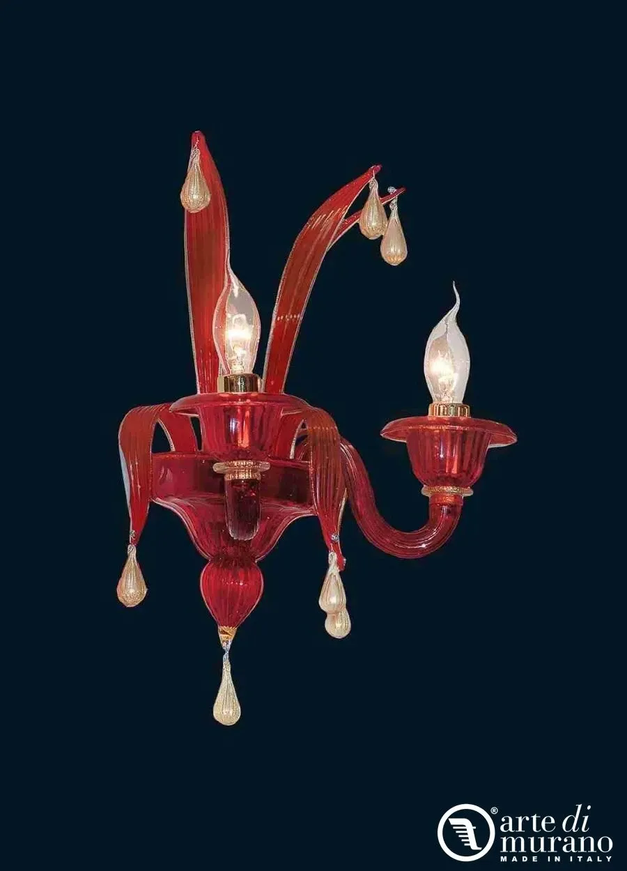 obrazek 1 Gustowny czerwony 24karatowy żyrandol ze szkła Murano