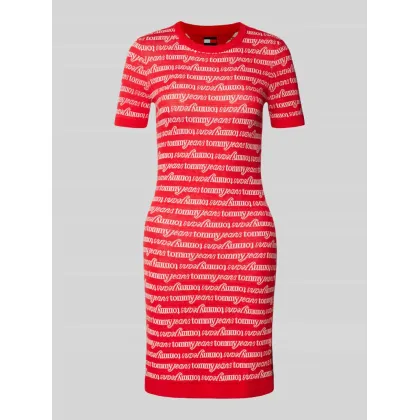 Zdjęcie Sukienka T-shirtowa z okrągłym dekoltem model ‘SCRIPT’