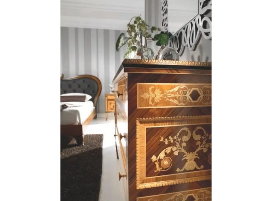 obrazek 8 Elegancka komoda z Włoch wykonana z drewna różanego i oliwnego