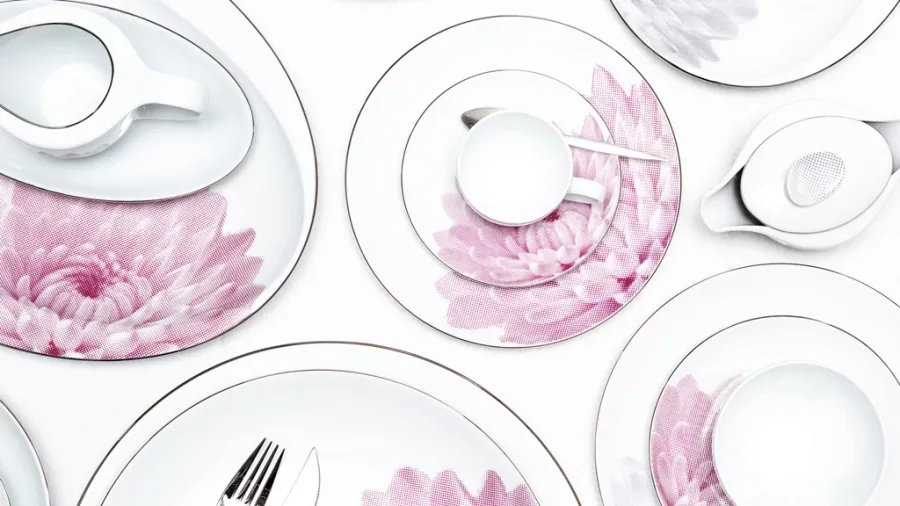 obrazek 3 Delikatna porcelanowa zastawa stołowa z motywem kwiatowym - Porcel