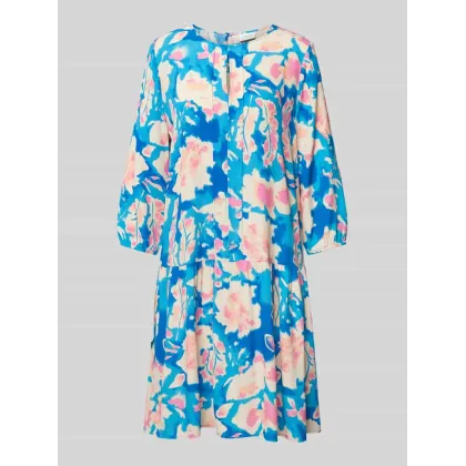 Zdjęcie Sukienka o długości do kolan z wiskozy z rękawem o dł. 3/4